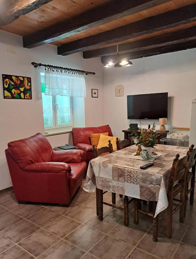 Villa Malini Grožnjan Buitenkant foto