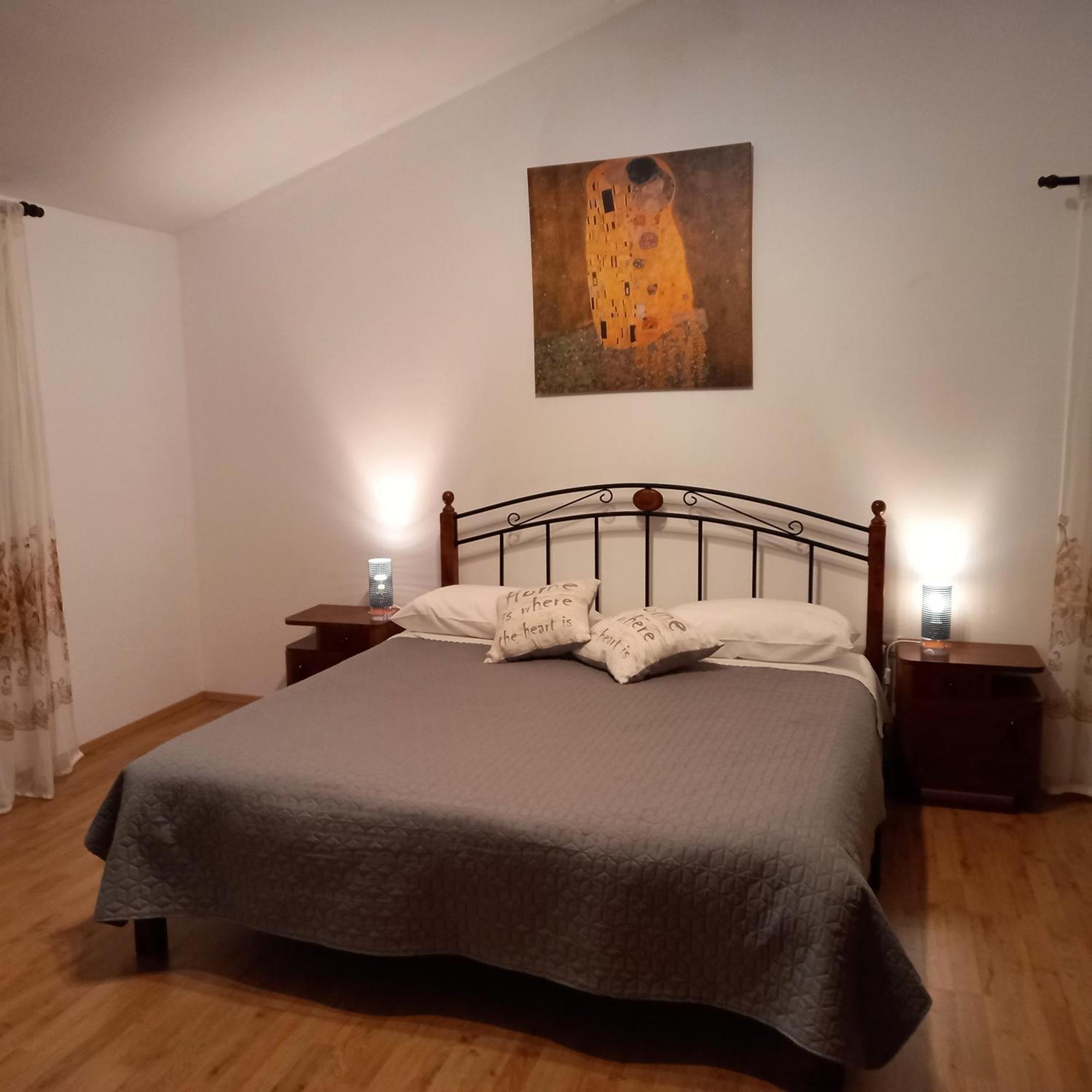 Villa Malini Grožnjan Buitenkant foto