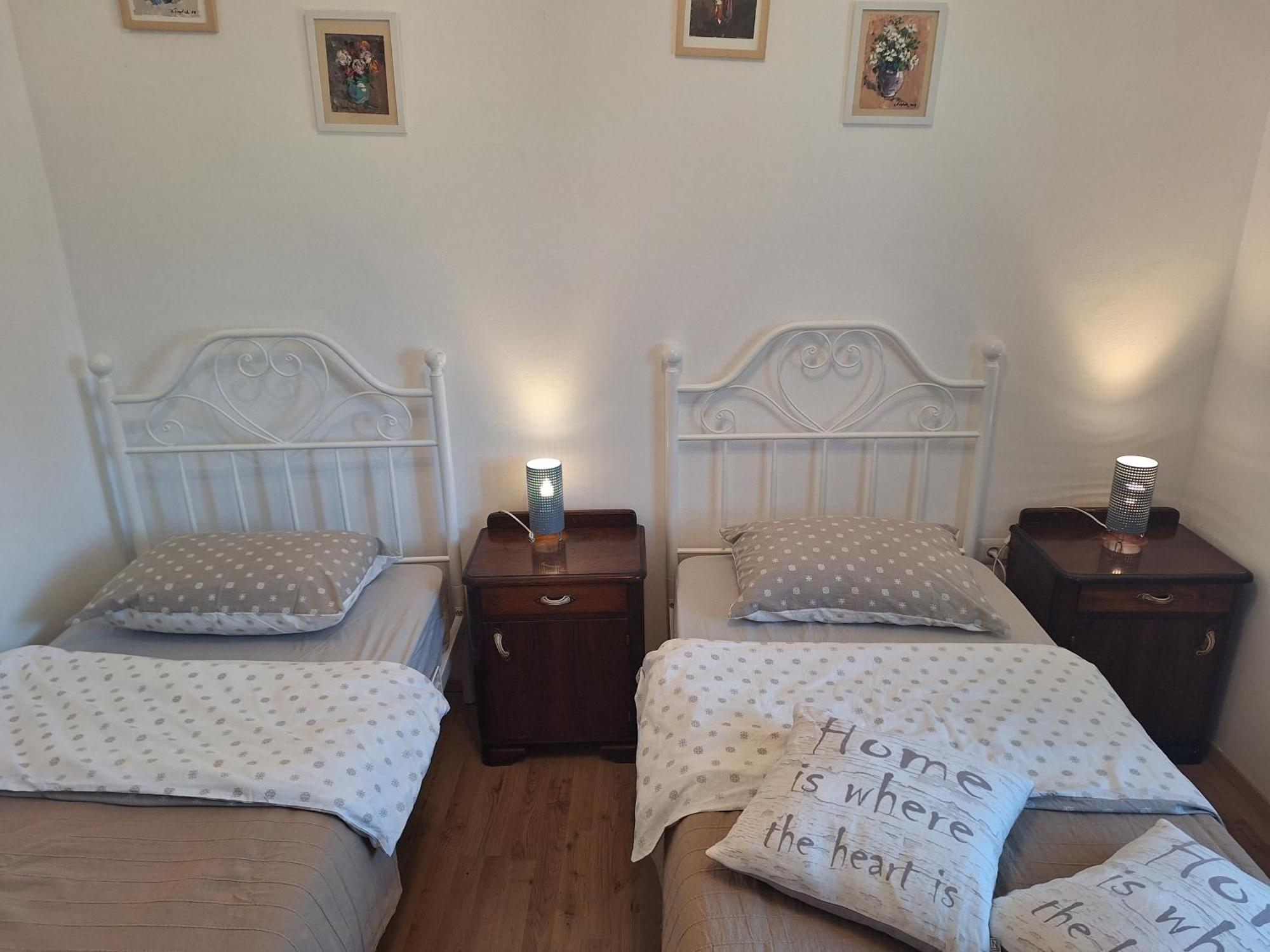 Villa Malini Grožnjan Buitenkant foto